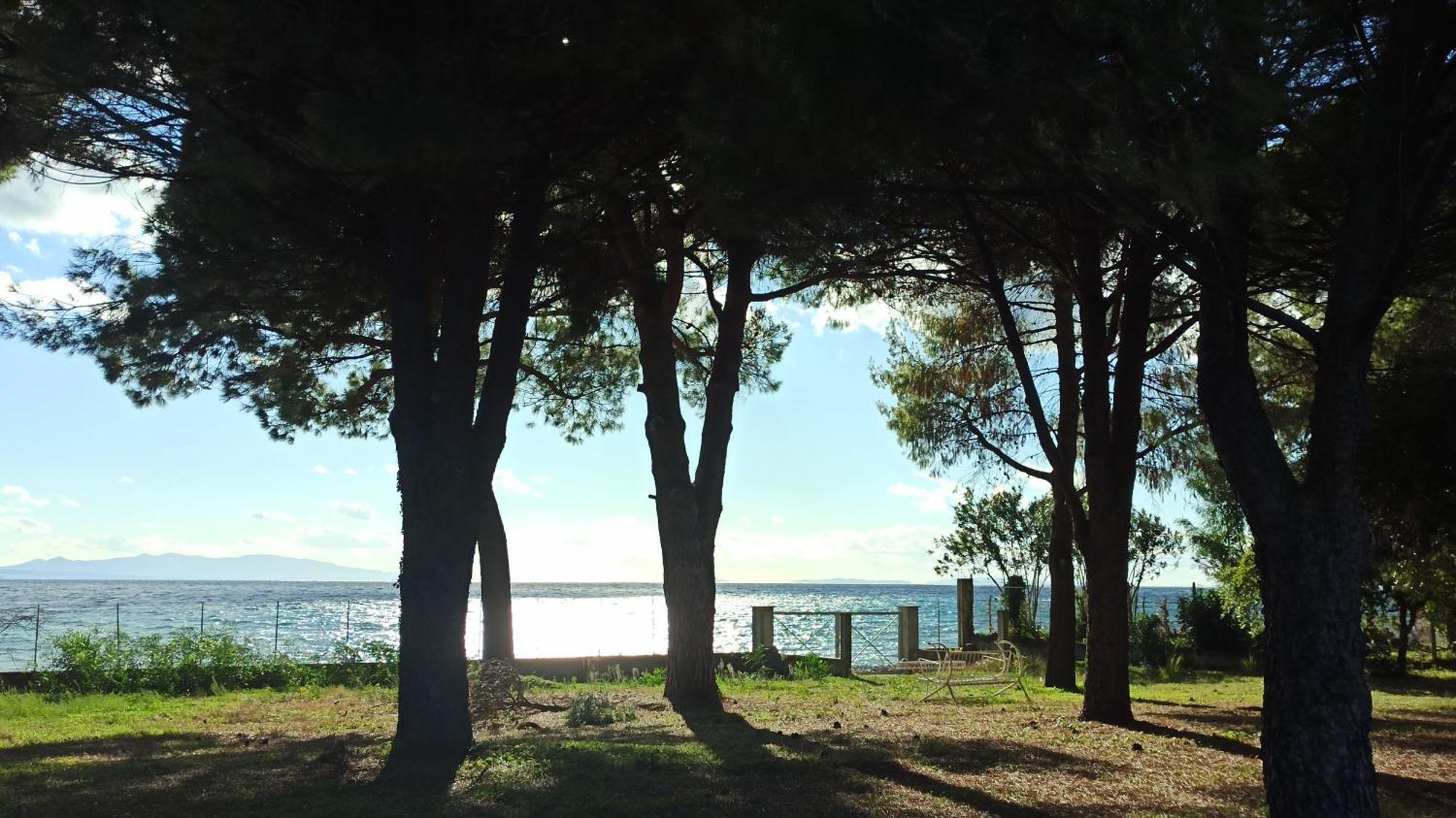 Nafpaktos Cottage By The Sea For Travelers And Dreamers! Exterior foto